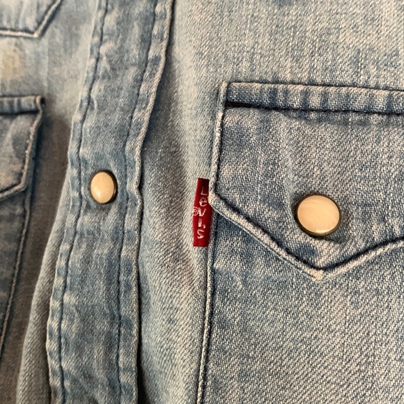 Levi's | Shirts | Classic Levis Denim Shirt Vintage Denim Super Soft ...